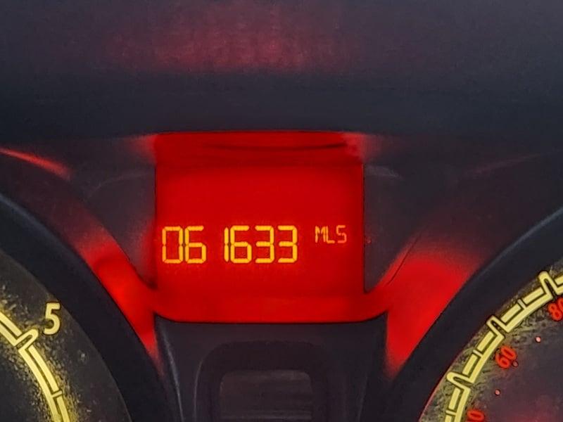 Mileage display of a blue Ford Fiesta car
