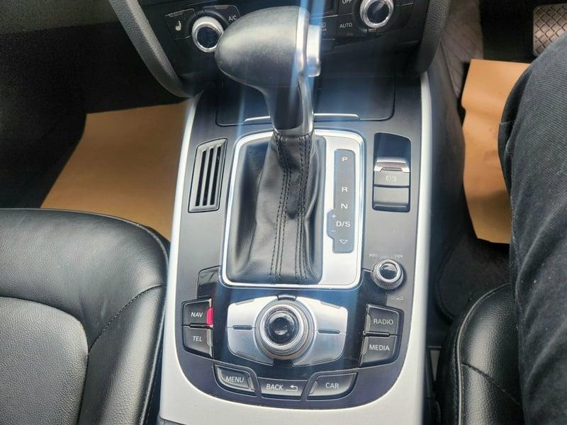 The gear lever and lower central console of a monsoon grey Audi A5 Sportback