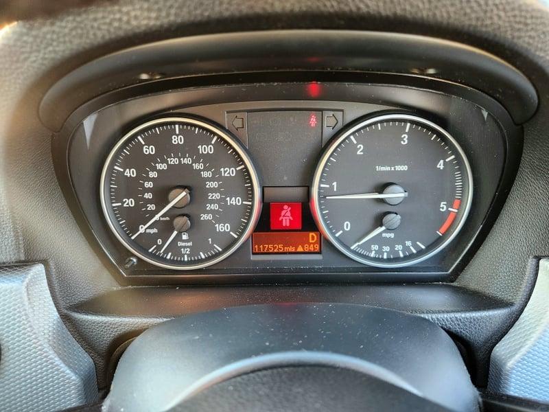 The instrument cluster of a BMW 3 Series 320d M Sport