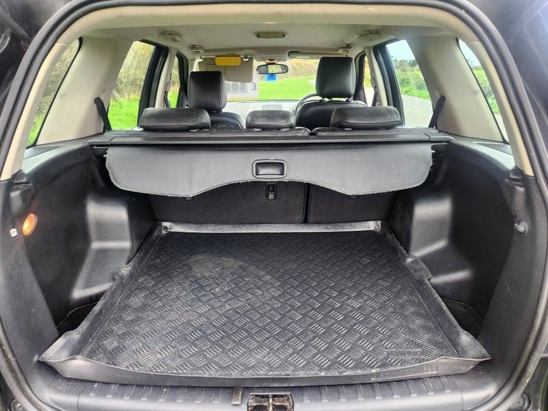 The boot of a Land Rover Freelander, viewed from behind.