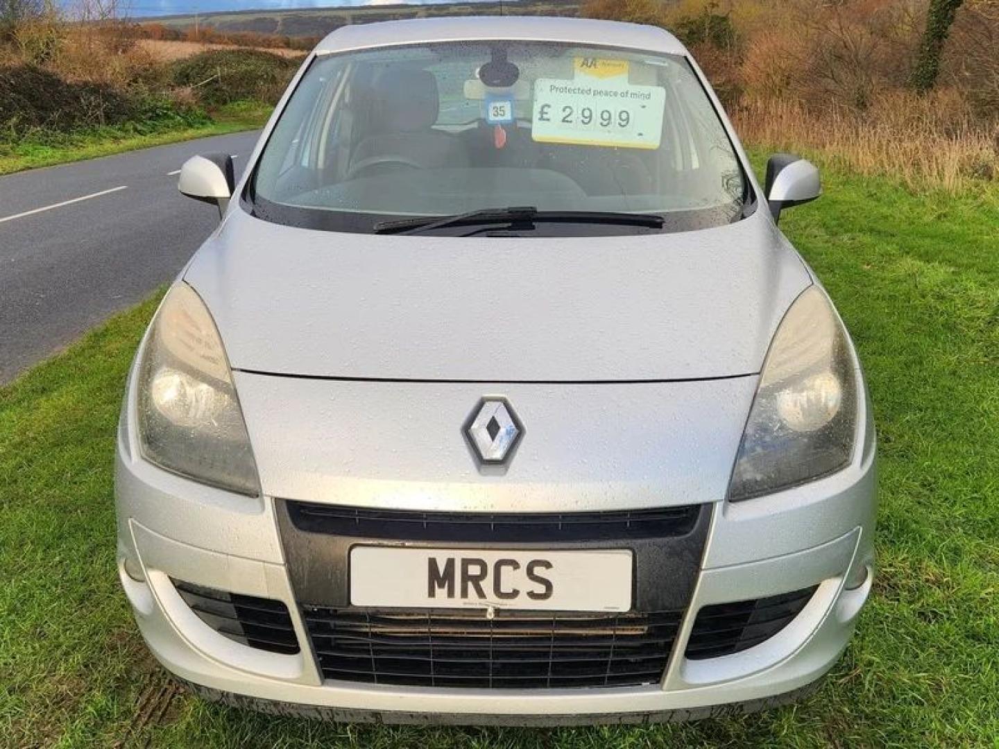 Thumbnail image missing